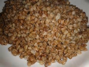 Roasted buckwheat or 'kasha' (Wikimedia Commons) 